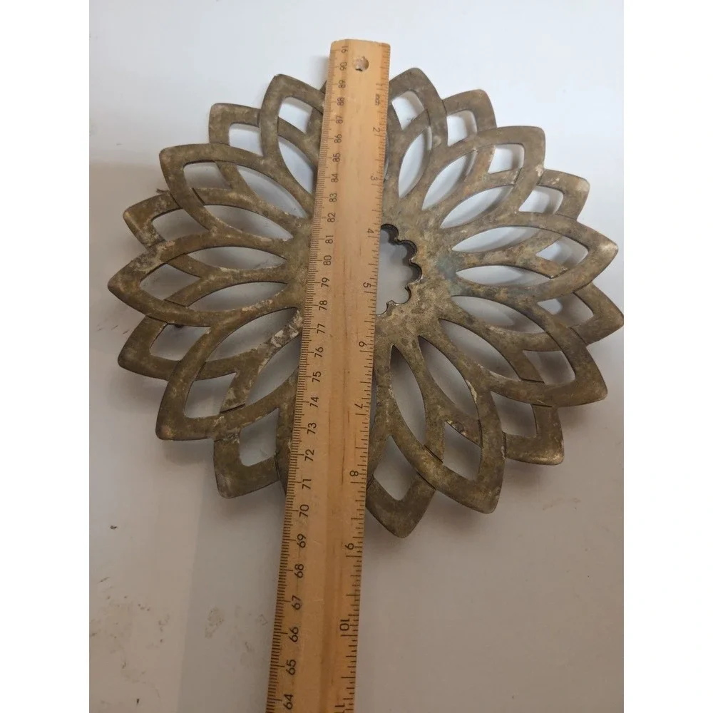 Aged  Vintage Godinger Silver Co Daisy Trivet Silver Plated‎ Brass Made In Italy